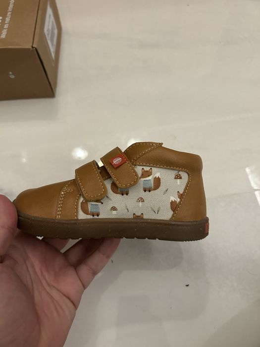 Semi-ghete Langs barefoot – marimea 25 – NOI