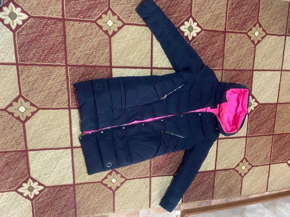 продаю куртку зима