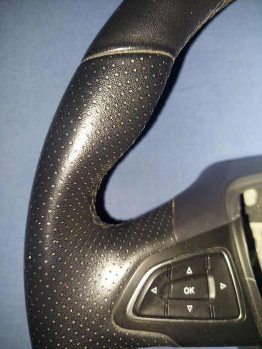 Volan ST focus mk3, Kuga mk2/C-max mk2..ca NOU.pe olx UNICAT!!!