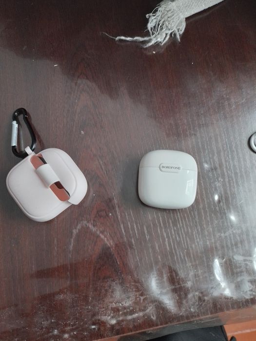 Продам наушники, оригинальные