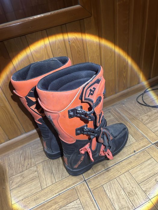 Продам мотоботы