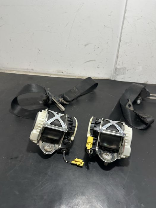 Centura stanga fata Centura dreapta fata Mercedes W164 A1648601785