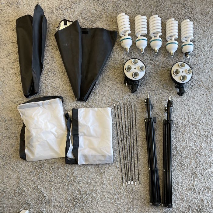 2 Софтбокса в отличном состоянии + тренога для смартфона