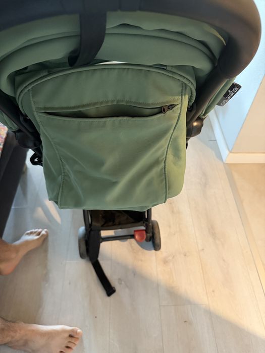 Carucior pentru copii BABYZEN YOYO² cadru negru 2 in 1 (pachet nou-nascut + sport) - Verde