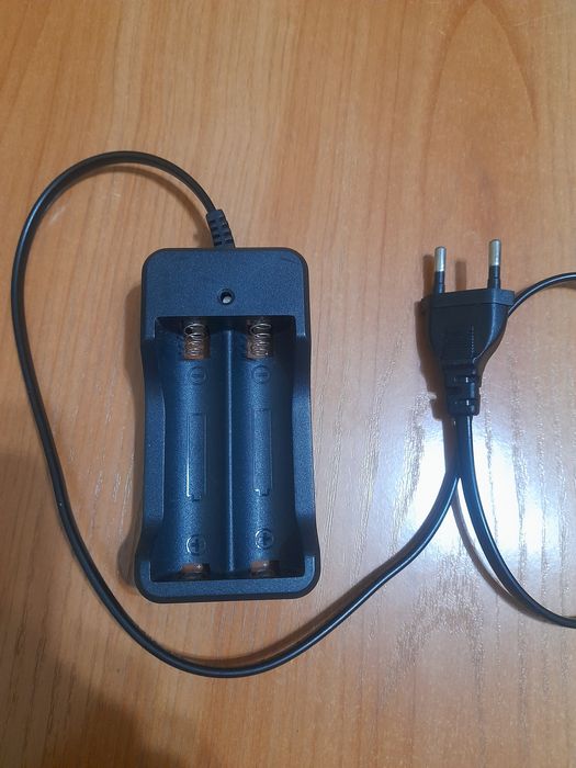 Зарядное устройство