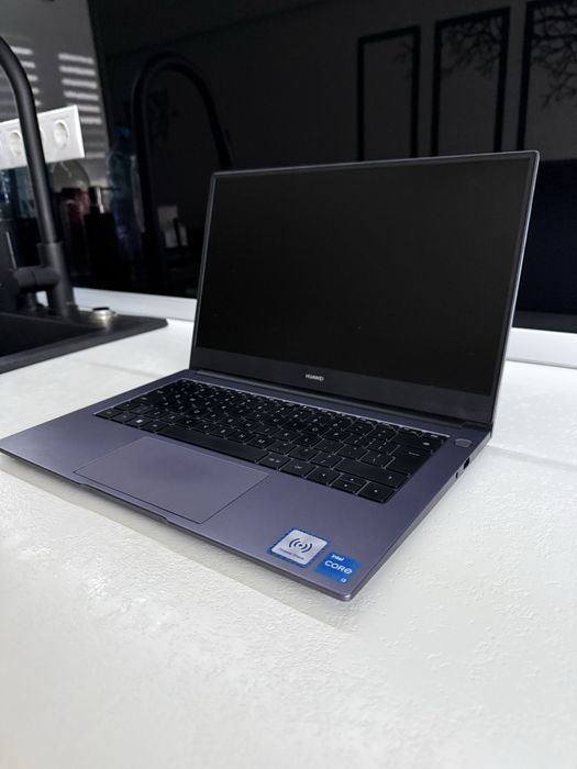 Laptop HUAWEI MateBook D14