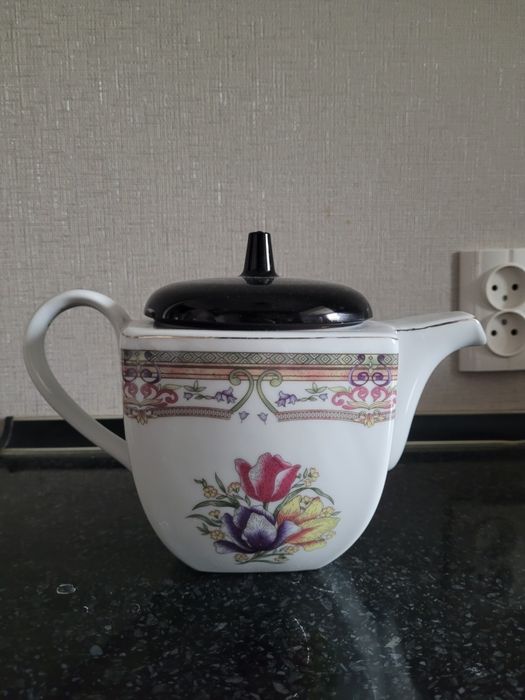 Продам разные чайники