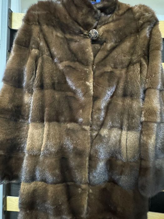 Продаю шубу срочно