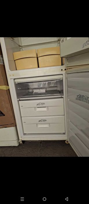 Продается холодильник