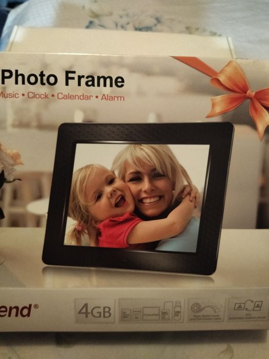 Фоторамка,отличное состояние.