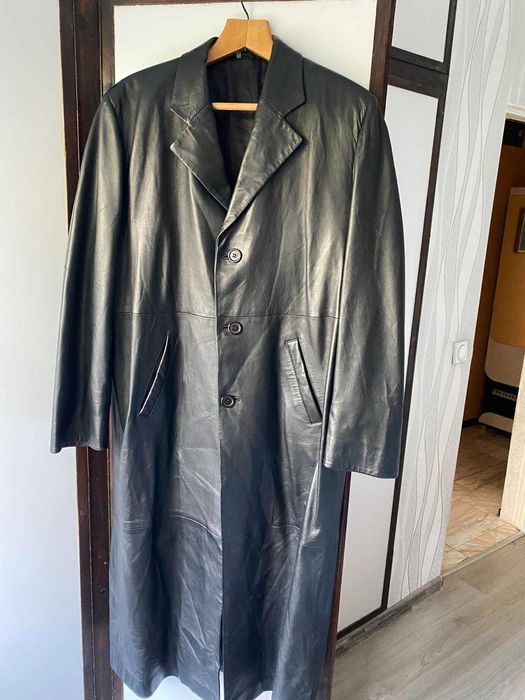 Мъжко манто от телешка кожа