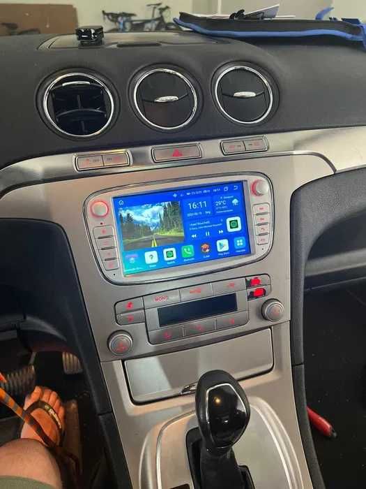 Navigatie Ford Focus 2 Mondeo 4 MK4 S Max Galaxy C Max Kuga Transit Turneo Connect - Carplay Android Auto Wireless, WIFI, Bluetooth, USB, Qled, GPS