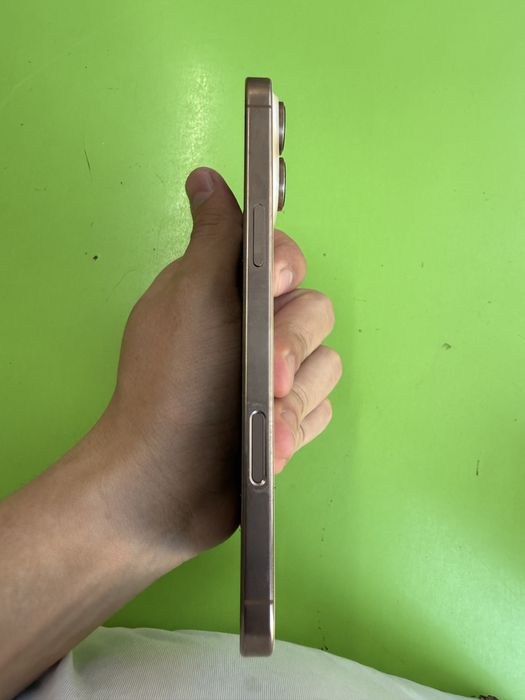 iPhone 16 pro max srochna