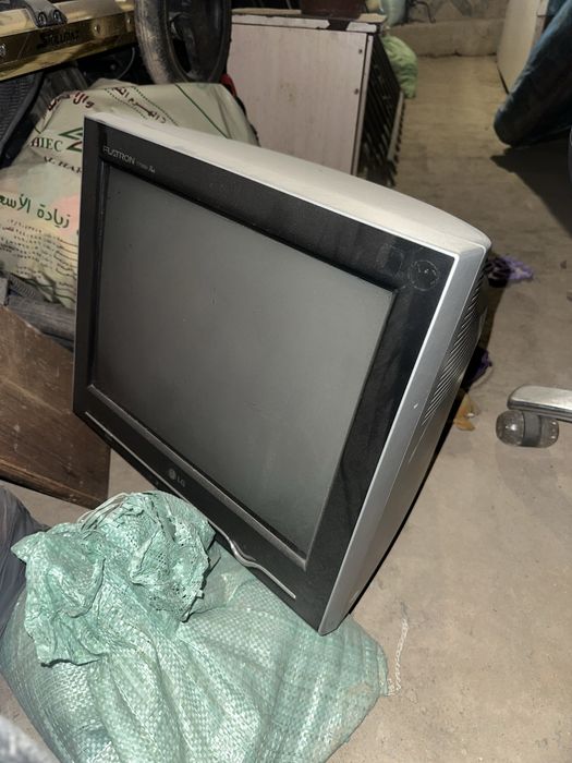 LG Flatron t750bh plus