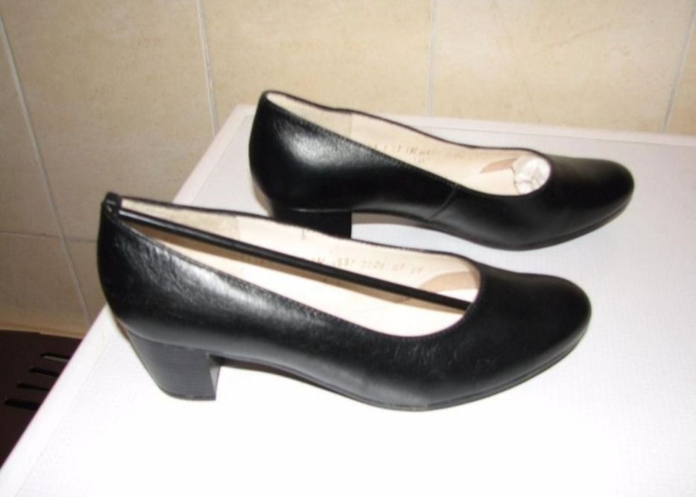 женские туфли, босоножки, ботинки