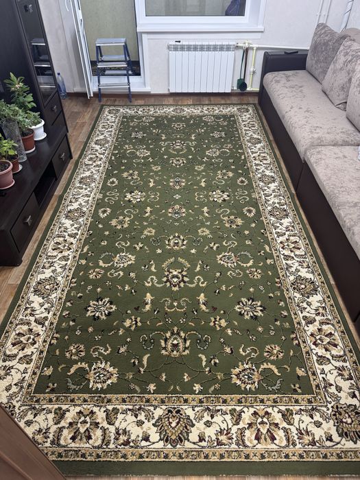 Продаю ковер 200*400, дорожка 4,5 *120