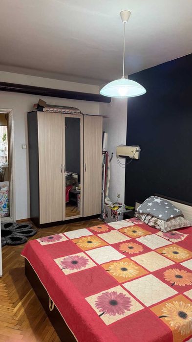 Продава се Четиристаен апартамент в Силистра, Юг - 95 кв.м за 687 €/кв.м - Снимка #12