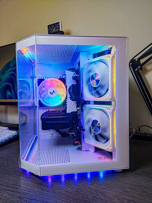 Нов! Ryzen 7 8700F, RTX 5060, 16GB DDR5 RAM, 1TB SSD NVMe, WIFI, Bluetooth