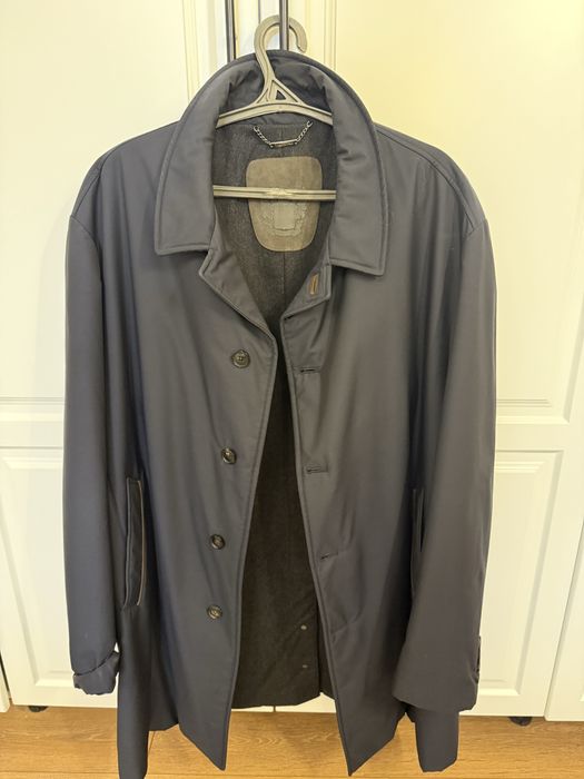 Плащ от Corneliani (ткань Loro Piana Rain System Lightframe)