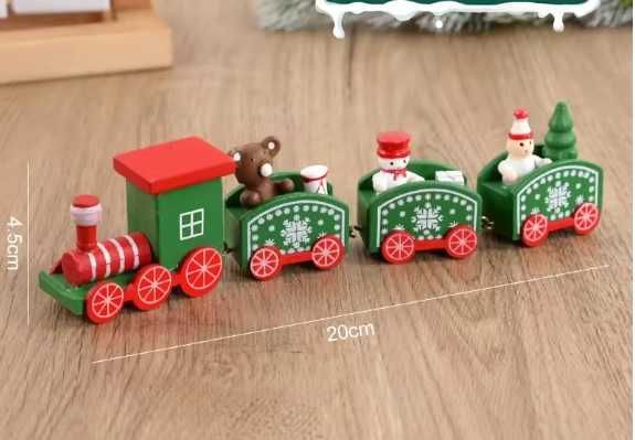 Дървено коледно влакче и фенер