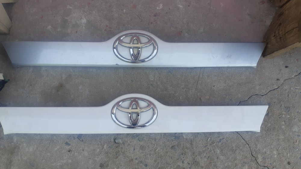 Задний  стоп Лексус -570.