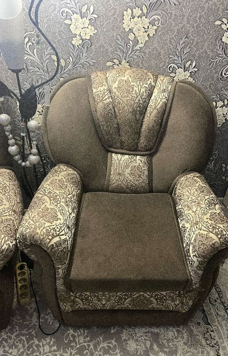 Продам уголок  .