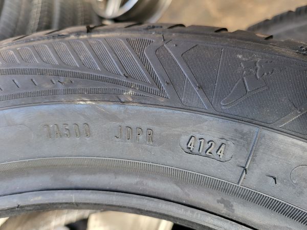 225/55/17 GOODYEAR 4бр