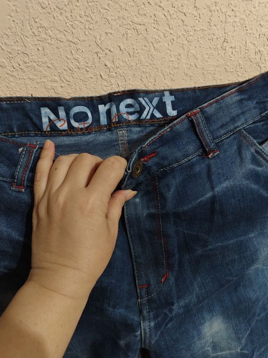Продаются женские шорты