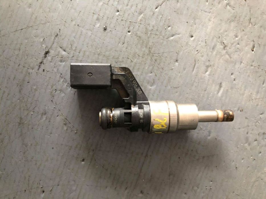 injector 1.6 fsi vw golf 5 jetta 3 skoda octavia 3 audi a3 8v