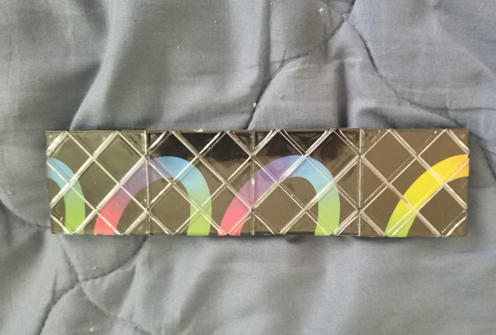 8-панелен сгъваем пъзел