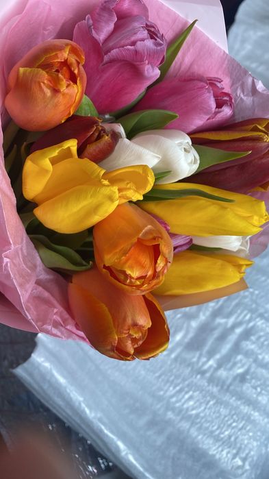 Тюльпаны готовые букеты