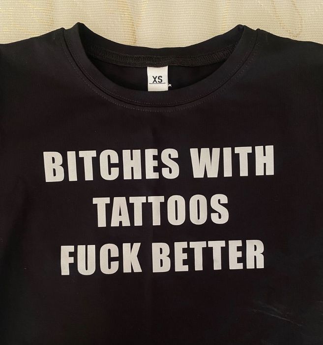 Черный топ.