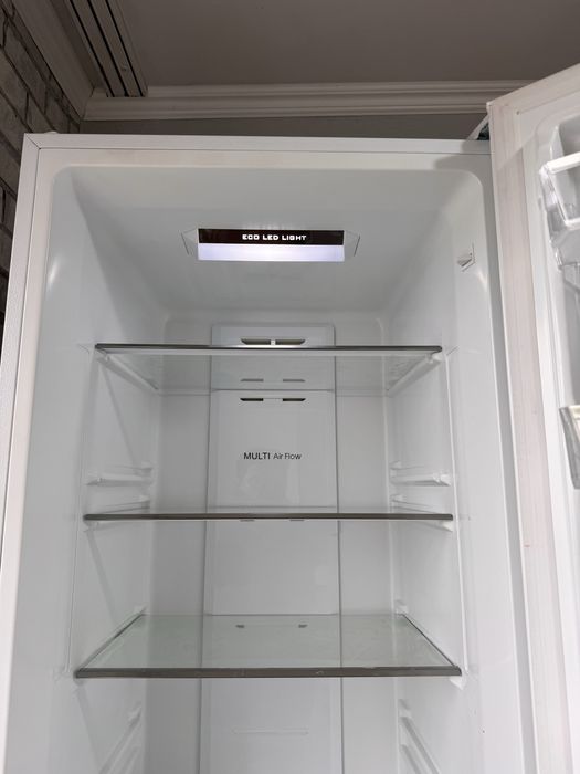Холодильник Midea