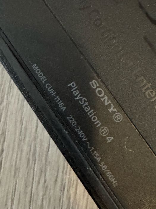 Playstation 4 defect model cuh 1116A