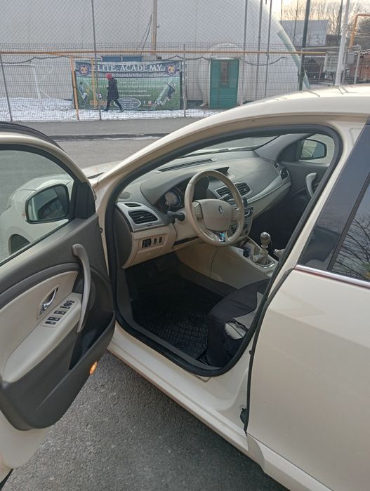 Renault Fluence 1.5 DCI model Elegante