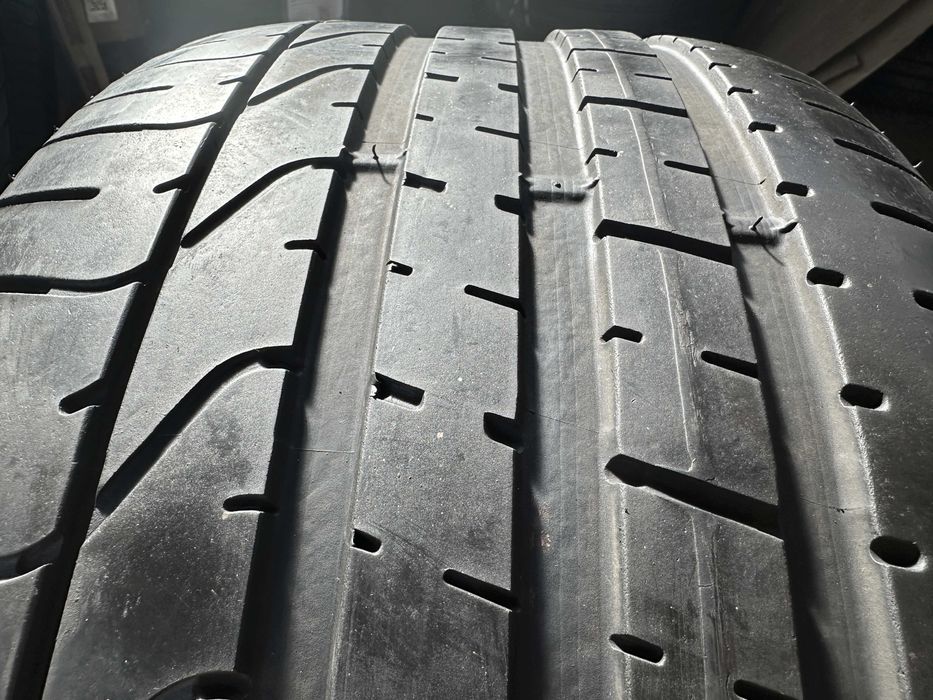 O Anvelopa Vara 275/40 R20 106W PIRELLI P Zero RSC cu steluta BMW