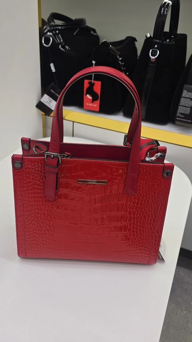 Сумки кожаные. Хорошего качества