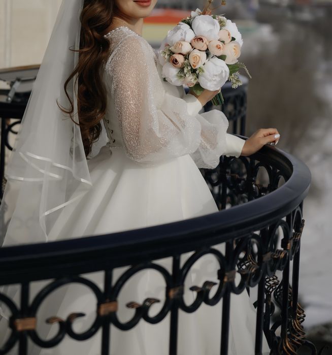 Продается свадебное платье