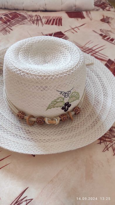 Елегантна  шапка