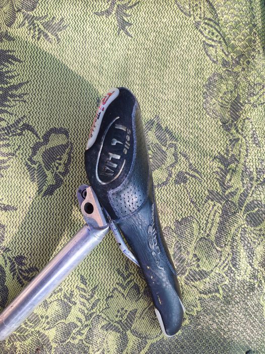 Продам Вело седло Италия.