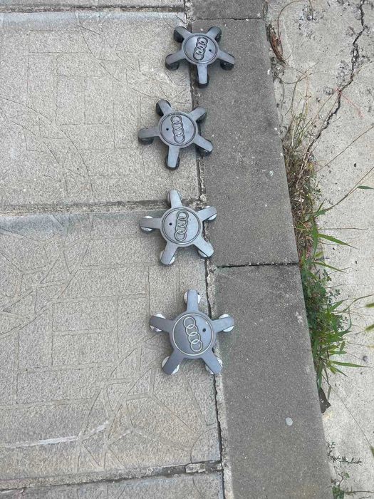 Капачки  джанти за  Ауди А8