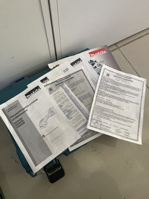 Makita DGA506 отличном состоянии !