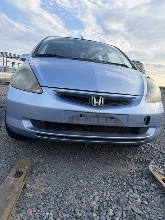 Honda Jazz 1.4 бензин 83 к.с. автоматик 2003 г. на части