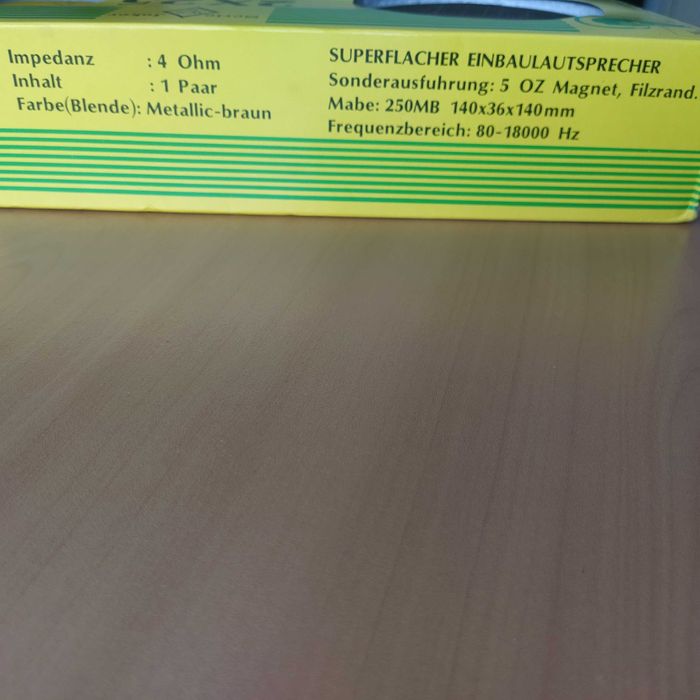 Радиокасетофон за кола Sharp RG-6200H (ретро/винтидж/vintage)