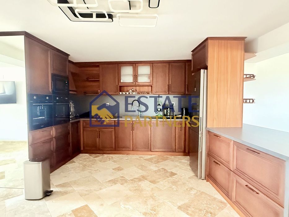 Къща в Пазарджик, област-м-т Цигов чарк площ 374 цена 750000