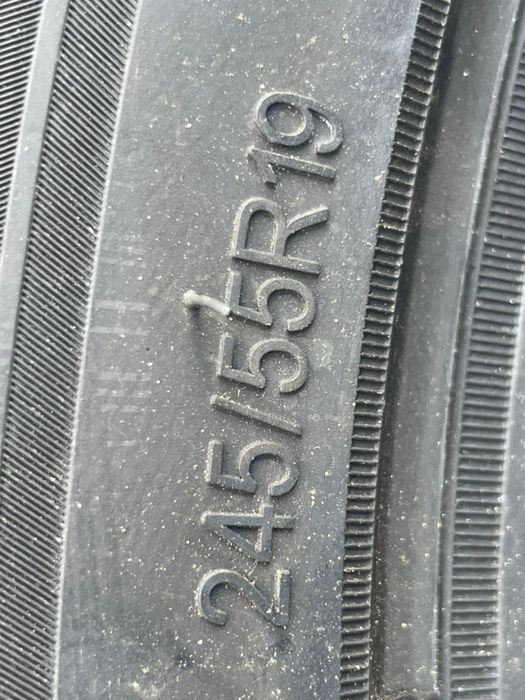 Продам летние шины 245/55/19