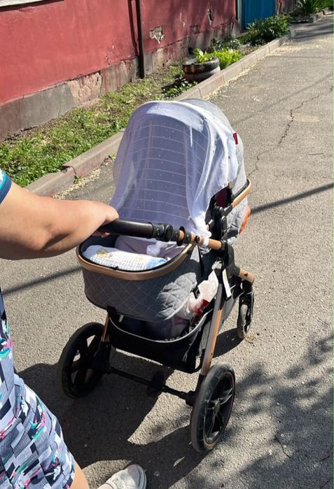 Продам коляску детскую