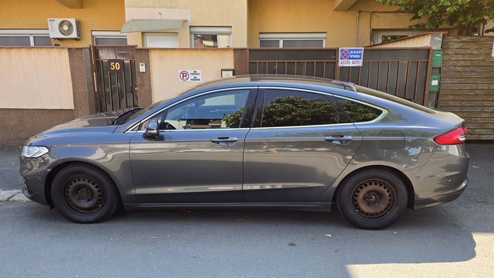 Vand Ford Mondeo Titanium 2019 - 131.000 km - BENZINA
