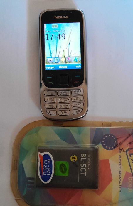 Продавам Nokia 6303ci