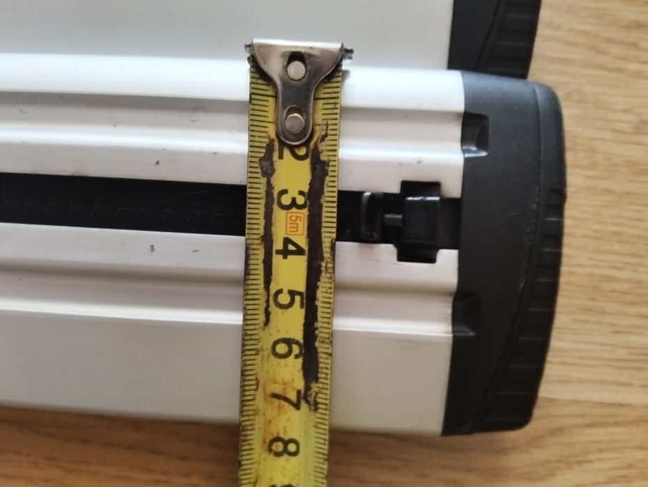 Vând bare Thule, 118 cm